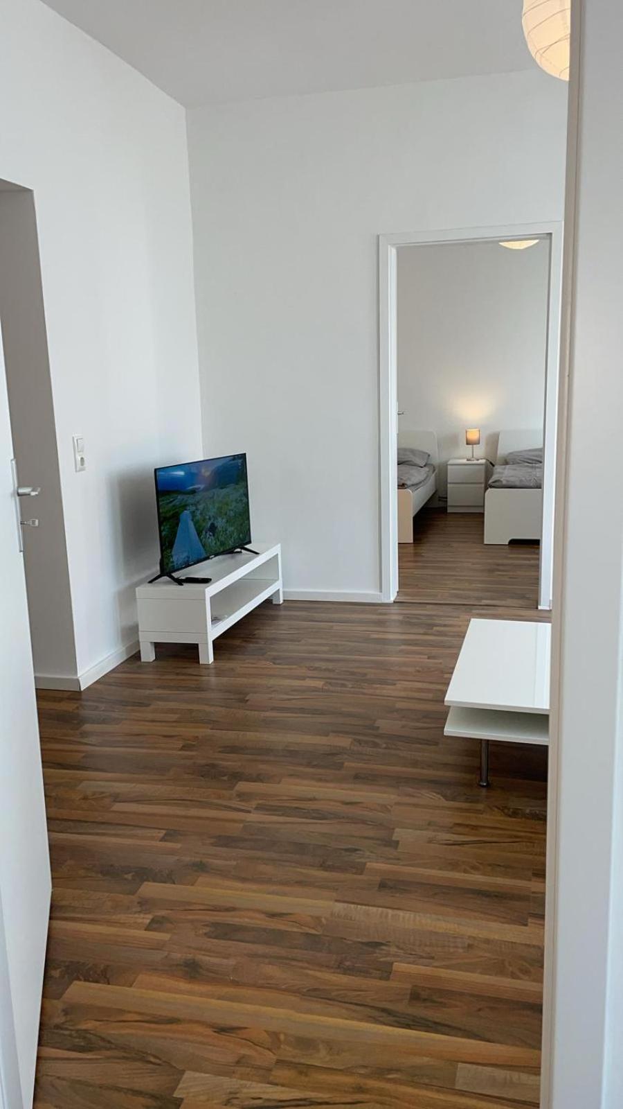 Grosse Apartment *